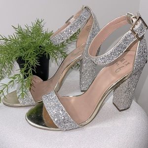 Varonika Glittery Heeled Sandals